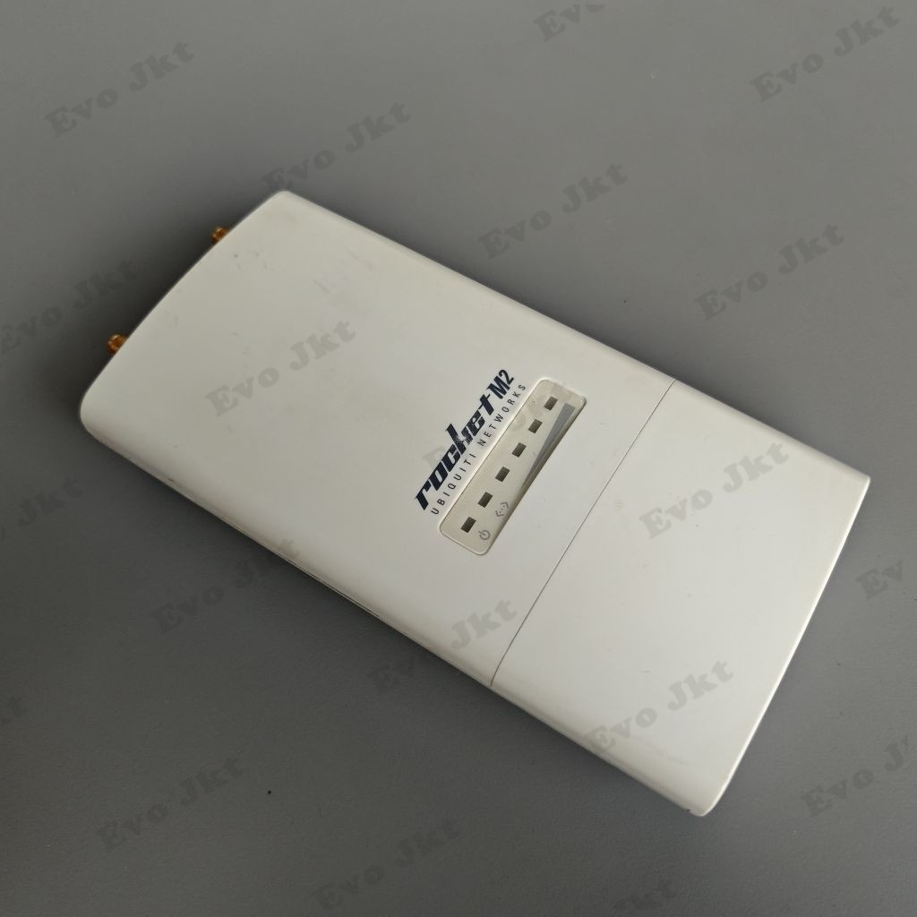 UBIQUITI UBNT Rocket M2 / RocketM2 / RM2 Access Point Outdoor 2.4Ghz