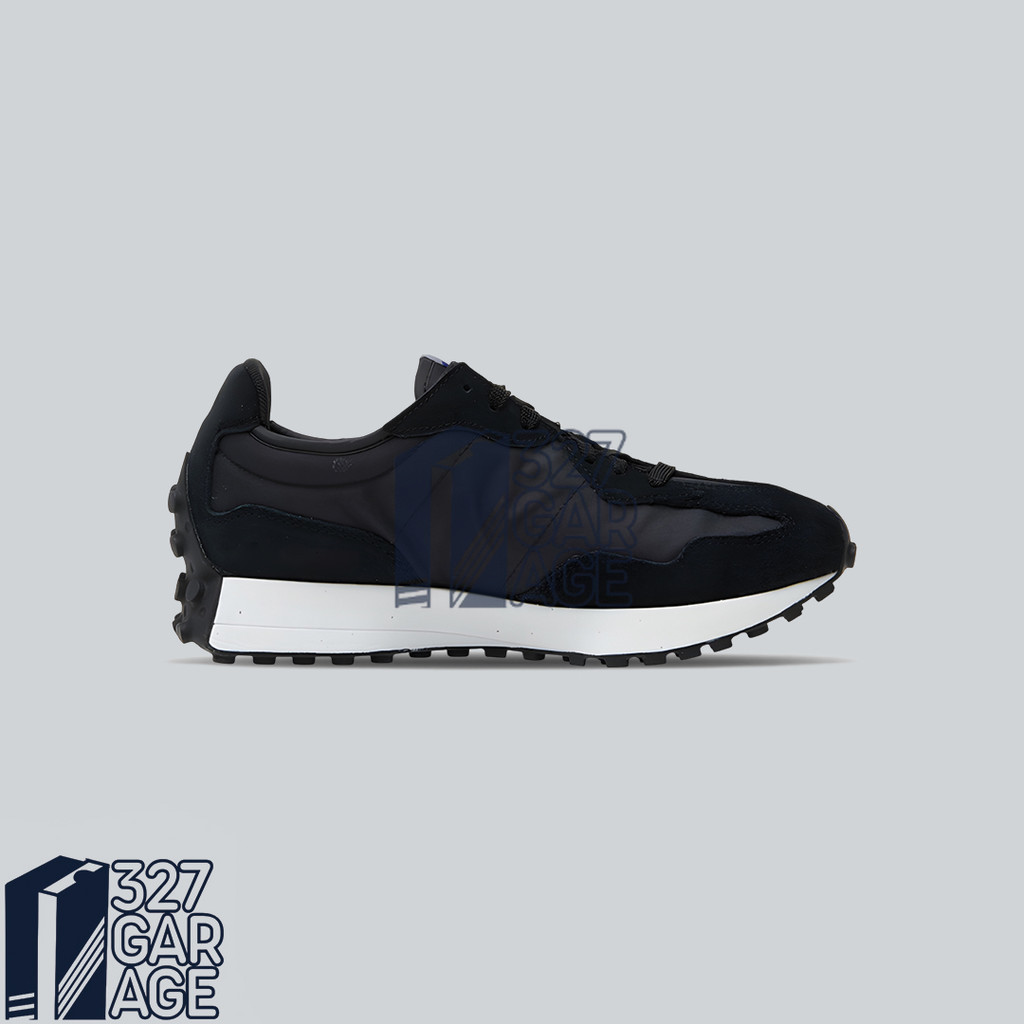 Sneakers New Balance 327 Black White Original BNIB Unisex