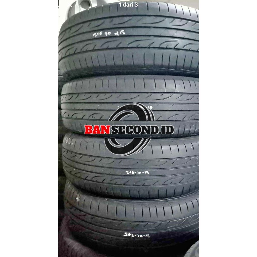 Ban Mobil second 205/70 R15