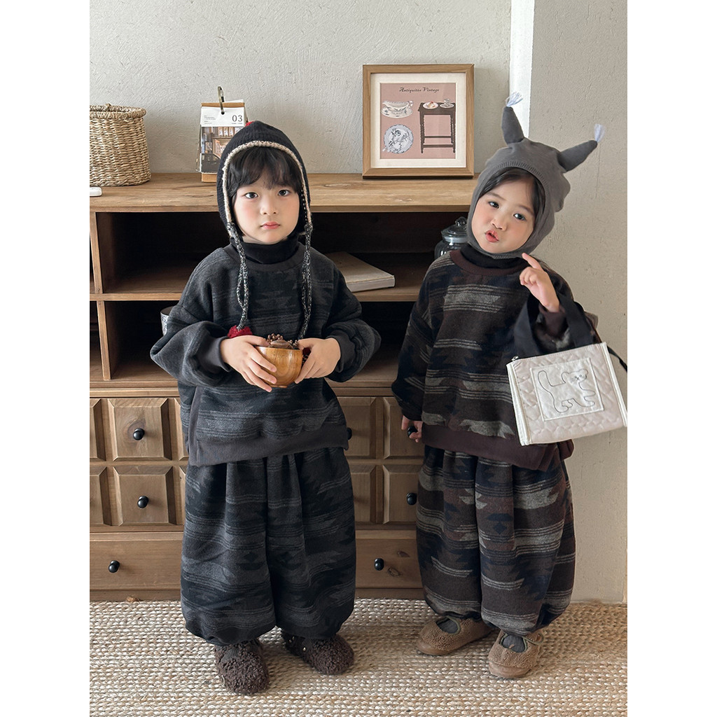 Set Dua Potong Sweater Fleece Wol Kerah Tinggi Musim Dingin Anak-Anak dan Celana Panjang Longgar