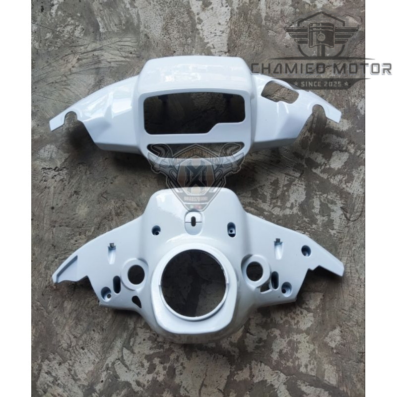 Batok Totok Kepala Atas Bawah Yamaha Force 1 Crypton Warna Putih Albino