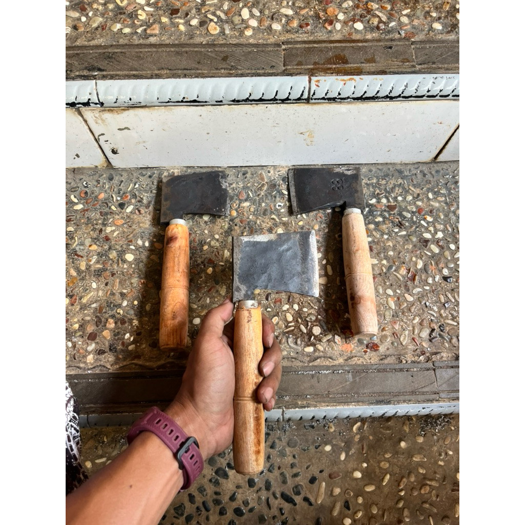 Kapak butik / kapak kupas kelapa