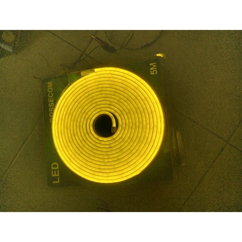 Neon Flex Bossecom 12V 5Meter Dengan Adaptor