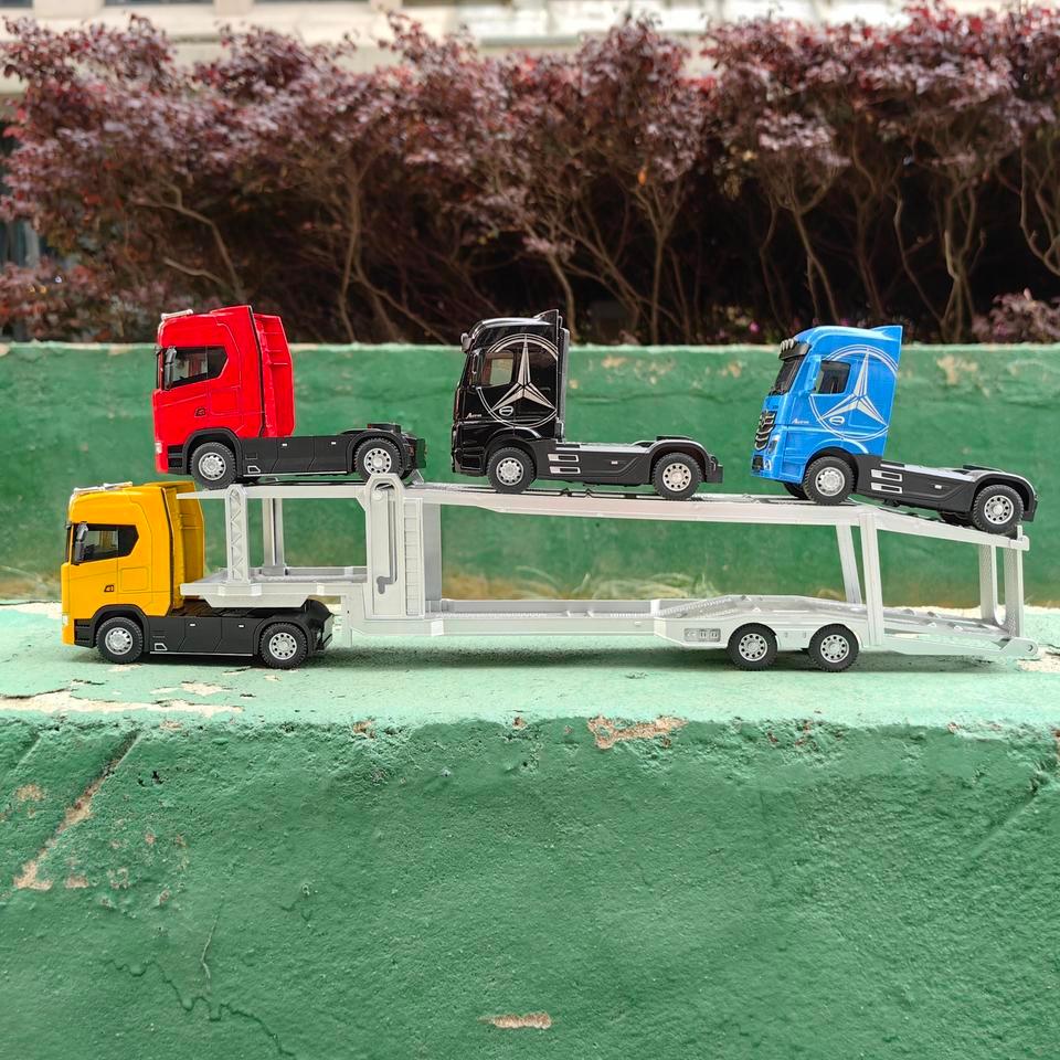 1:50 Alloy Diecast Large Truck Model Car Toy Simulation Container Toy Sound and Light Pull BackTrans
