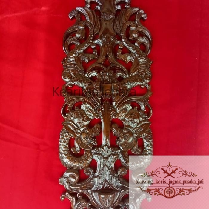 Blawong Tempat Pusaka Kayu Jati Naga