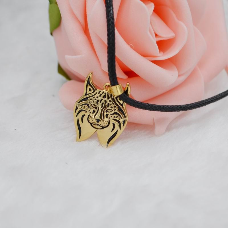 Women Rope Chain Alloy Cat Necklaces Vintage Metal Lynx Pendant Necklaces