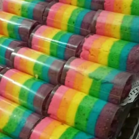 KIRIM BESOK Bolu Gulung Pelangi Kue Subuh / Jajanan Pasar / Kue Basah Kue Tradisional (Fresh dan Mur
