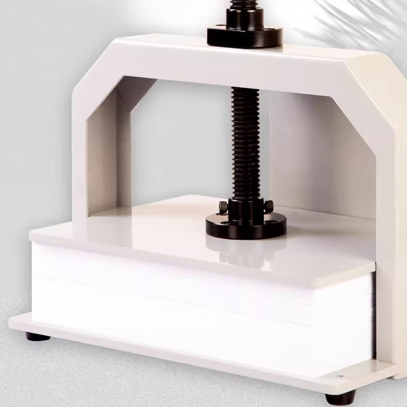 A4 flattening machine paper manual paper pressing machine iron plate paper pressing machine small A3