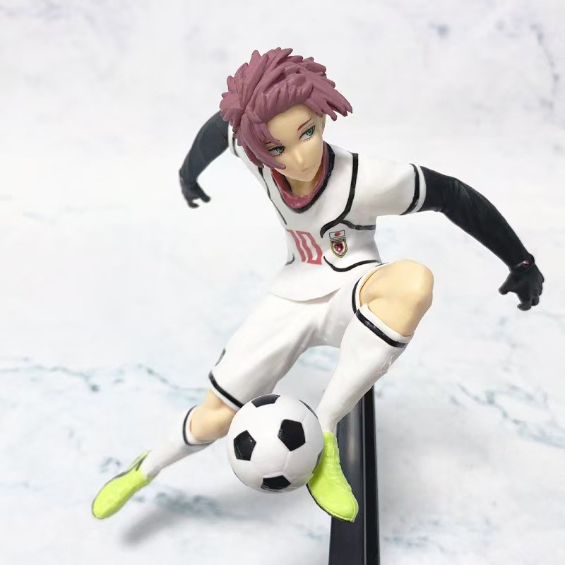 BLUE LOCK Anime Collect Figures 17cm PVC Model Itoshi Sae No. 10 Jersey Football Shot Action Figures