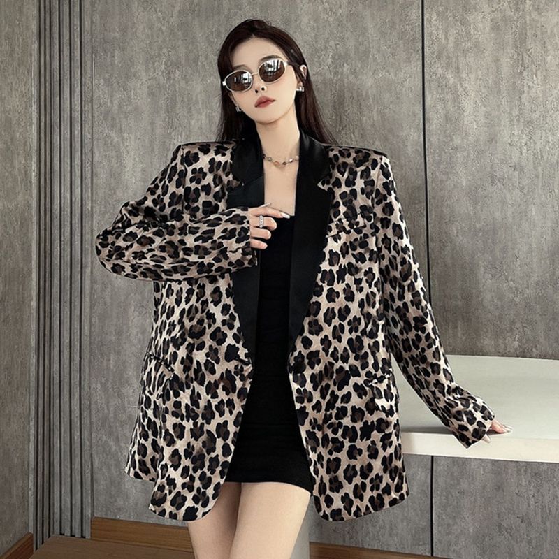 longgar modis bergaya chic streetwear blazer