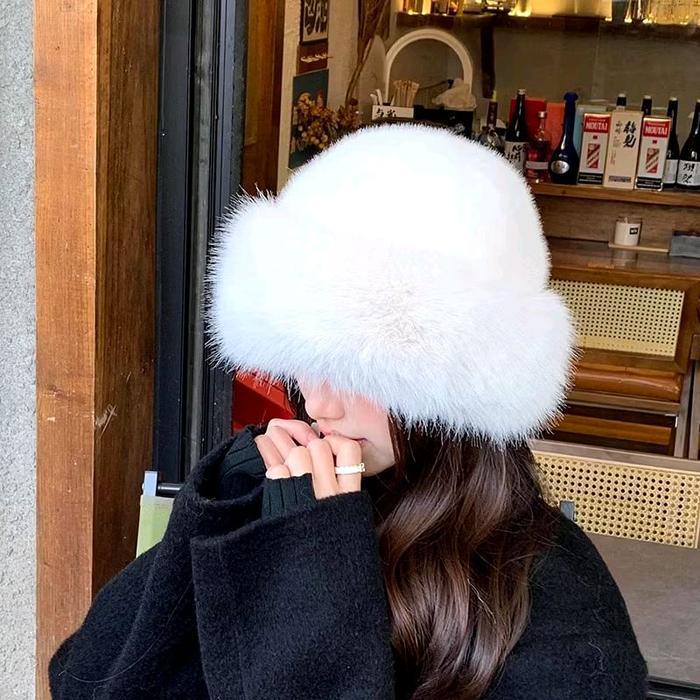 Topi Bulu Wanita Winter Mongolia Fur Hat - Black