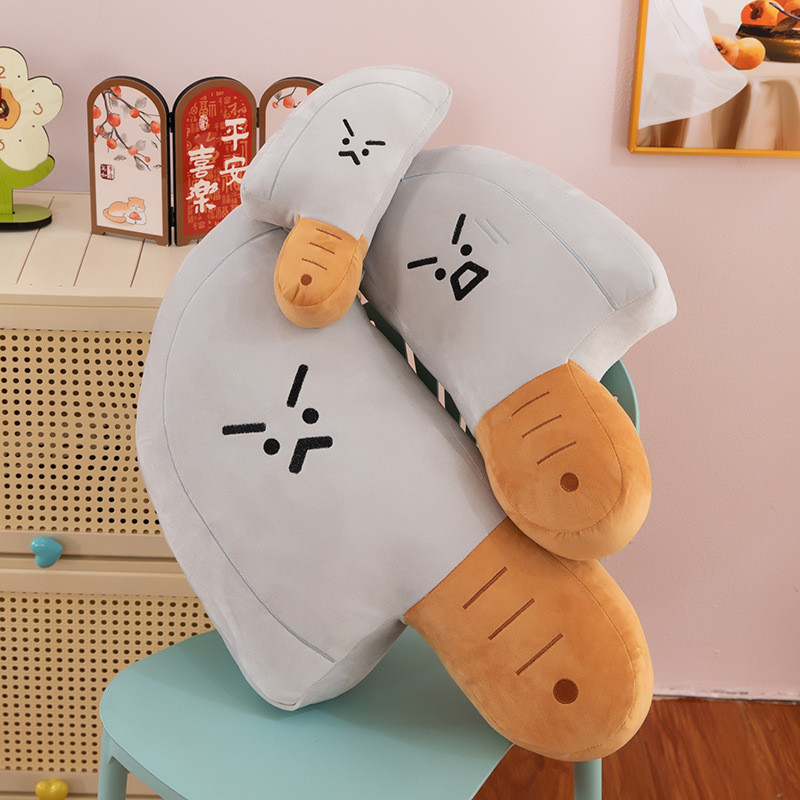 Bantal Mainan Plush Pisau Kecil Unik Boneka Pisau Dapur Kecil Abstrak
