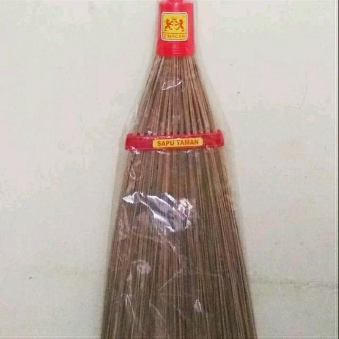 SAPU TAMAN 2 MACAN/SAPU LIDI GAGANG PANJANG/SAPU HALAMAN