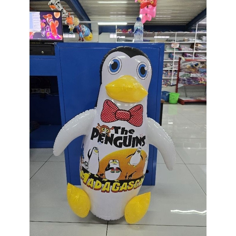 BARU ,,,BALON TIUP TINJU PINGUIN  MADAGASKAR BESAR TANGGUNG UKURAN  TINGGI 90 CM TINGGI 60 CM - BALO