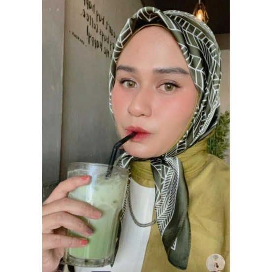 SCARF / NECK SCARF / SYAL KOREA / SCARF HIJAB / PRINTED SCARF / SYAL HIJAB / SYAL LEHER