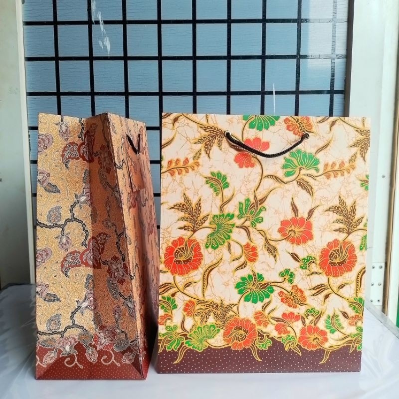 Daily|| Paper Bag KIKY Glossy Batik F4 ( Pak ) [ Original ]