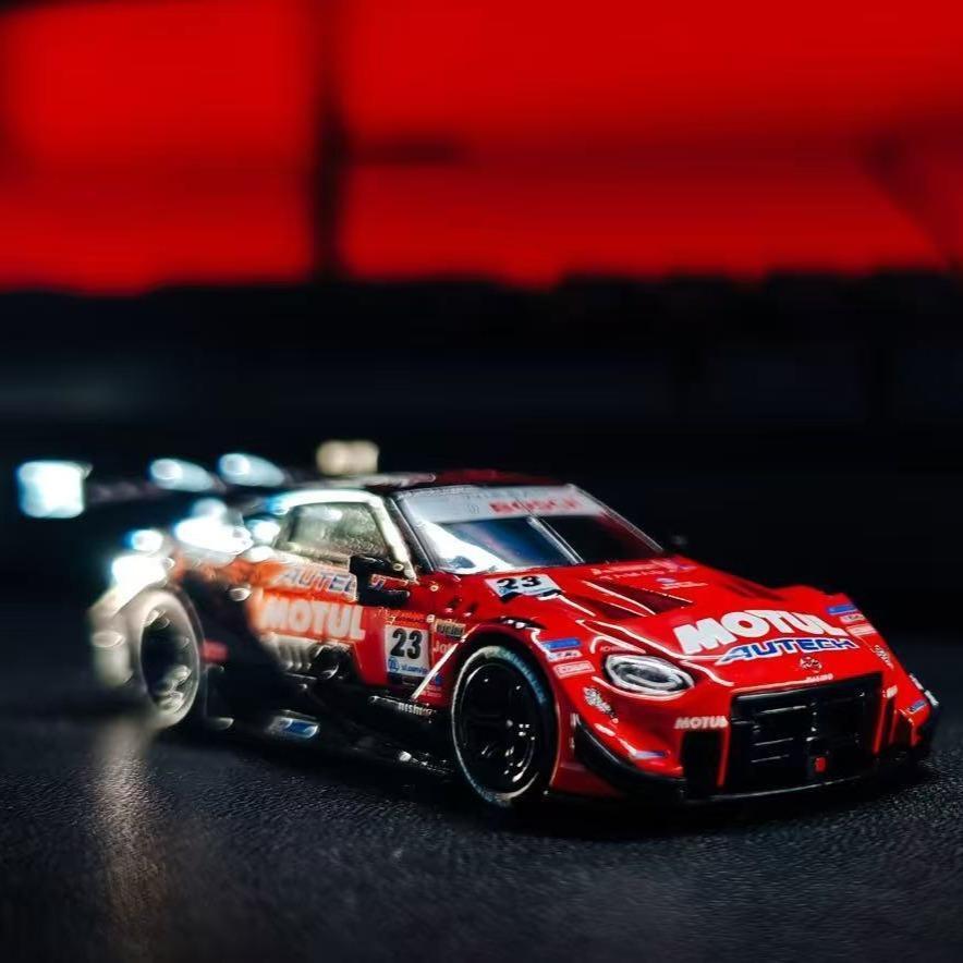 1:24 Diecast model mobil BMW 760 Li THE7 suara lampu ban koleksi Hobi pajangan hadiah