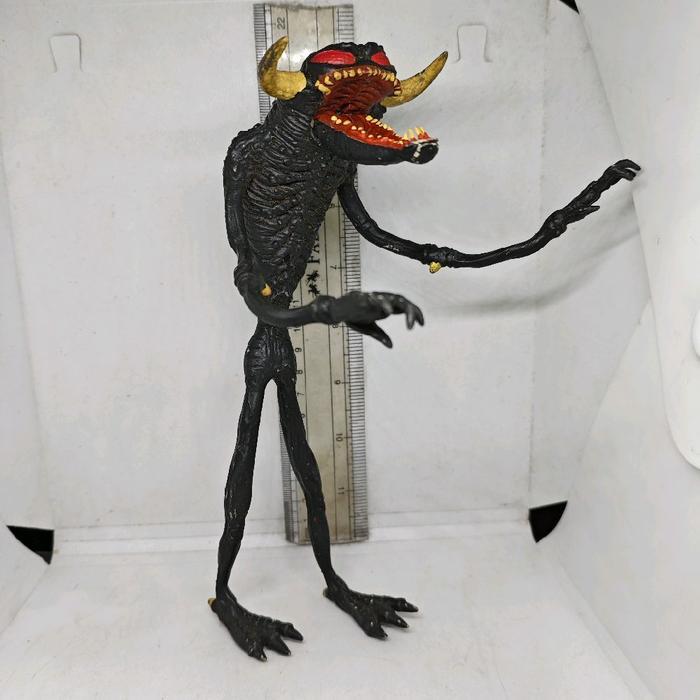 Action Figure McFarlane Spawn Violator Vintage Figure 1996 Bendable Minus Tanduk PrideToy