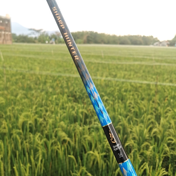 JORAN TEGEK DAIWA SHARP HUNTER FULL CARBON MEDIUM HARD PANJANG 360 - 720 Meter