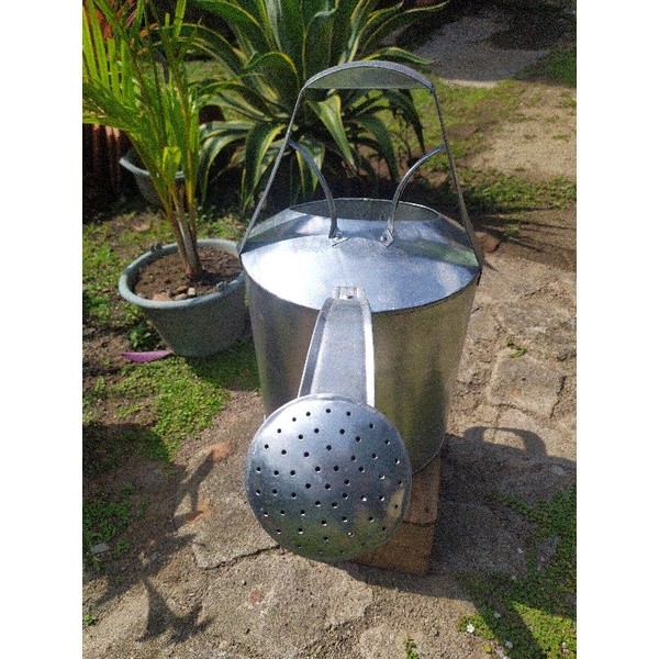 SALEGembor Air / Alat penyiram air / Ember siram tanaman / Gembor air 10 Liter / Teko siram / Teko t