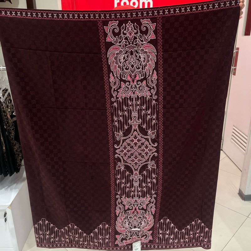 Krisna Wahyu Sarung Harum Muslim Dewasa Bahan Halus Tidak Mudah Kusut