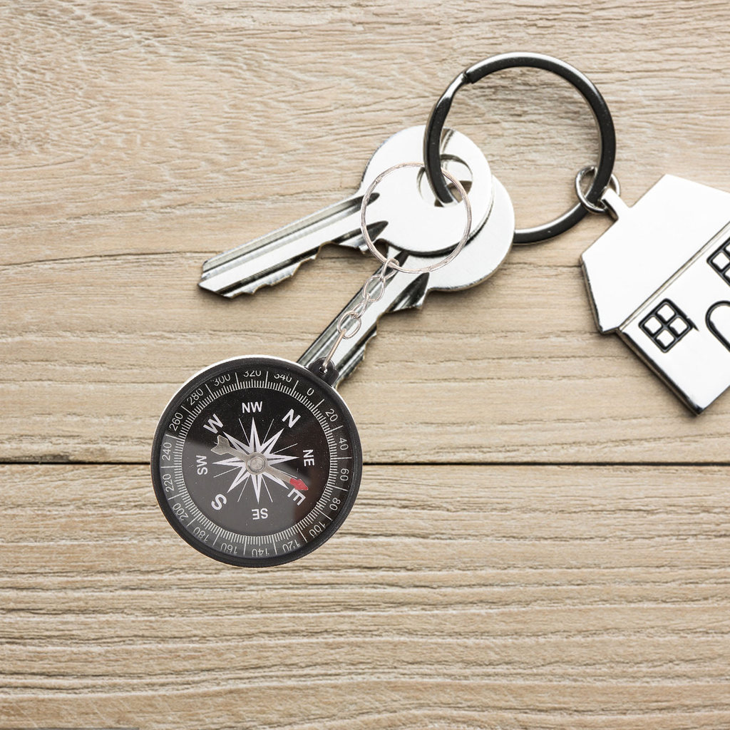 12 pcs Compass Keychain Pirate Children Gift Kids Bag Pent Camping Hiking Outdoor Alloy Design Birth