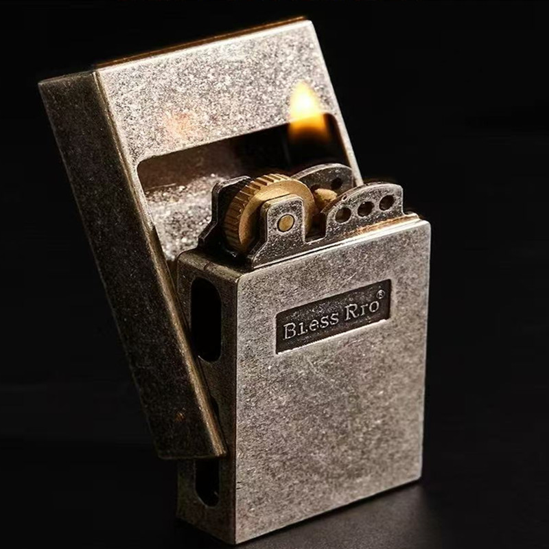 New Retro Elegant Pull Style Internet Celebrity Grinding Wheel Lighter Old-Fashioned Trench Open Fla
