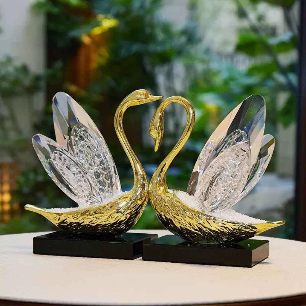 DISON Ornamen Angsa Kristal Luxury Hiasan Meja Angsa Kristal Emas Dekorasi Ruang Tamu