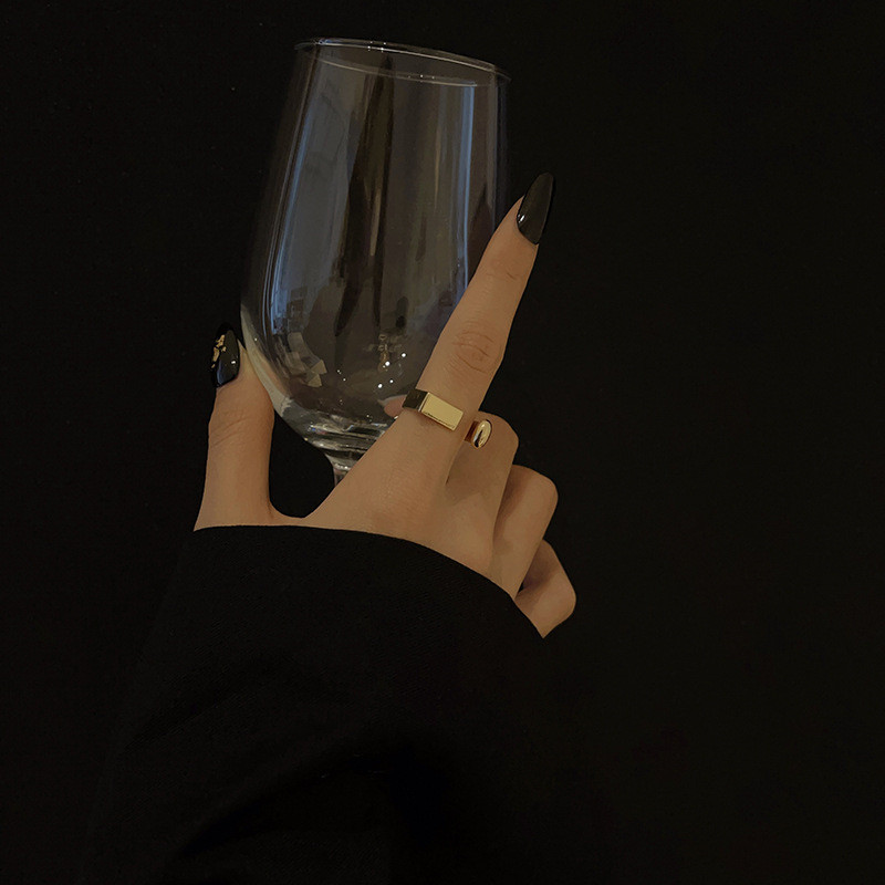 Desain Huruf Permukaan Fotosensitif D Cincin Terbuka Fashion Korea Sederhana Cincin Jari Telunjuk in