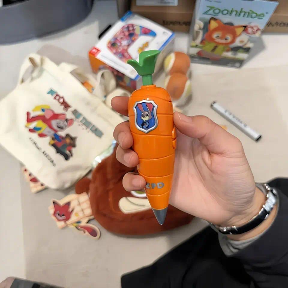  Pena Perekam Suara 2-in-1 Bentuk Wortel Judy Disney Zootopia yang Trendy & Pena Serum Penulis Ular