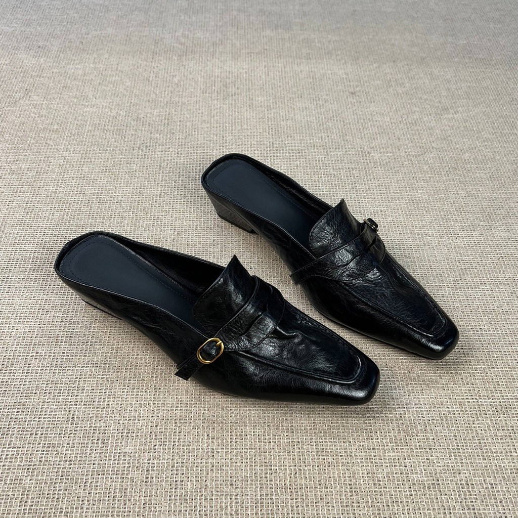 Sepatu mules wanita berujung terbuka, sepatu loafers berhak tebal yang serbaguna.