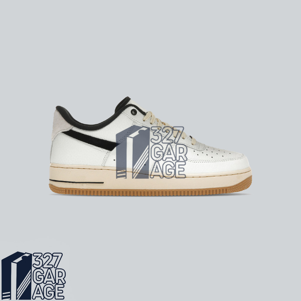 Sneakers Nike Air Force 1 Low 07 LX Commend Force White Black Original BNIB Unisex