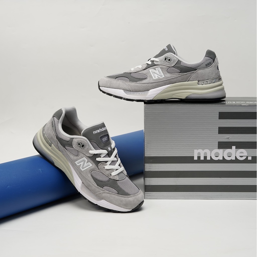 New Balance 992 Grey

