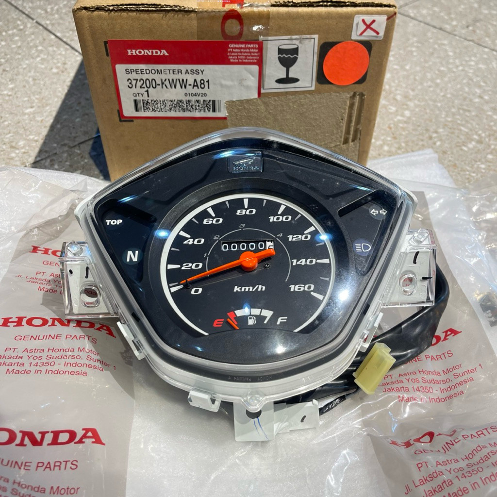 SPEEDOMETER KILOMETER ASSY REVO FIT 110 ORIGINAL AHM 37200 KWW A80