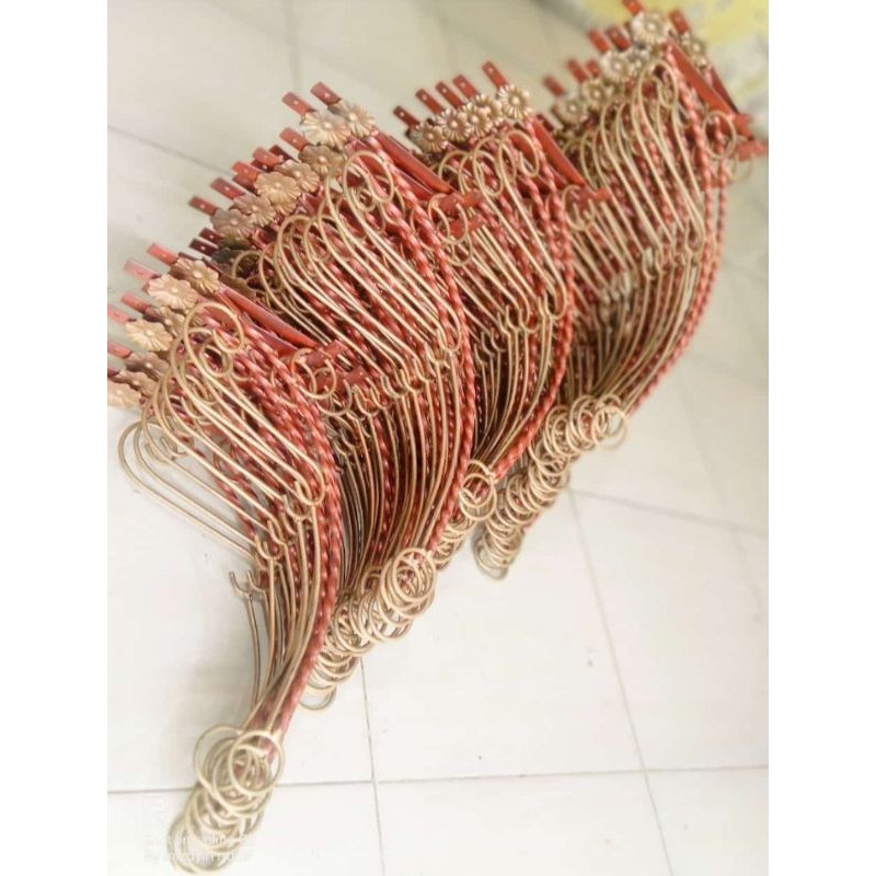 gantungan sangkar burung besi ulir motif/gantungan sangkar