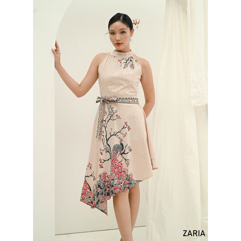 Evercloth Zaria Dress Batik Turtle Neck Halter Cheongsam Qipao Sleeveless Asimetris Terusan Batik Mo