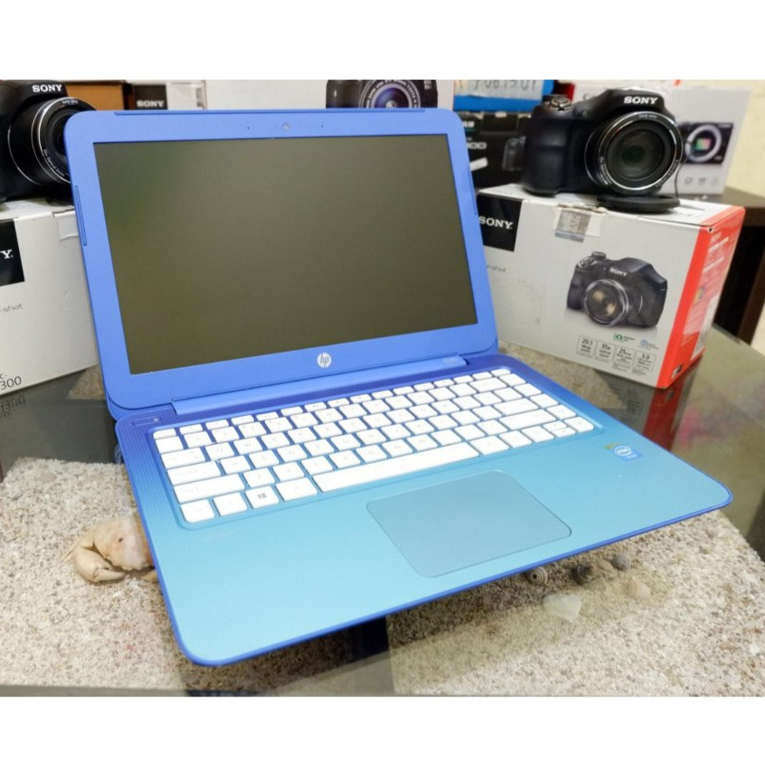 Laptop HP Stream 11- intel Ram 4Gb slim ringan windows
