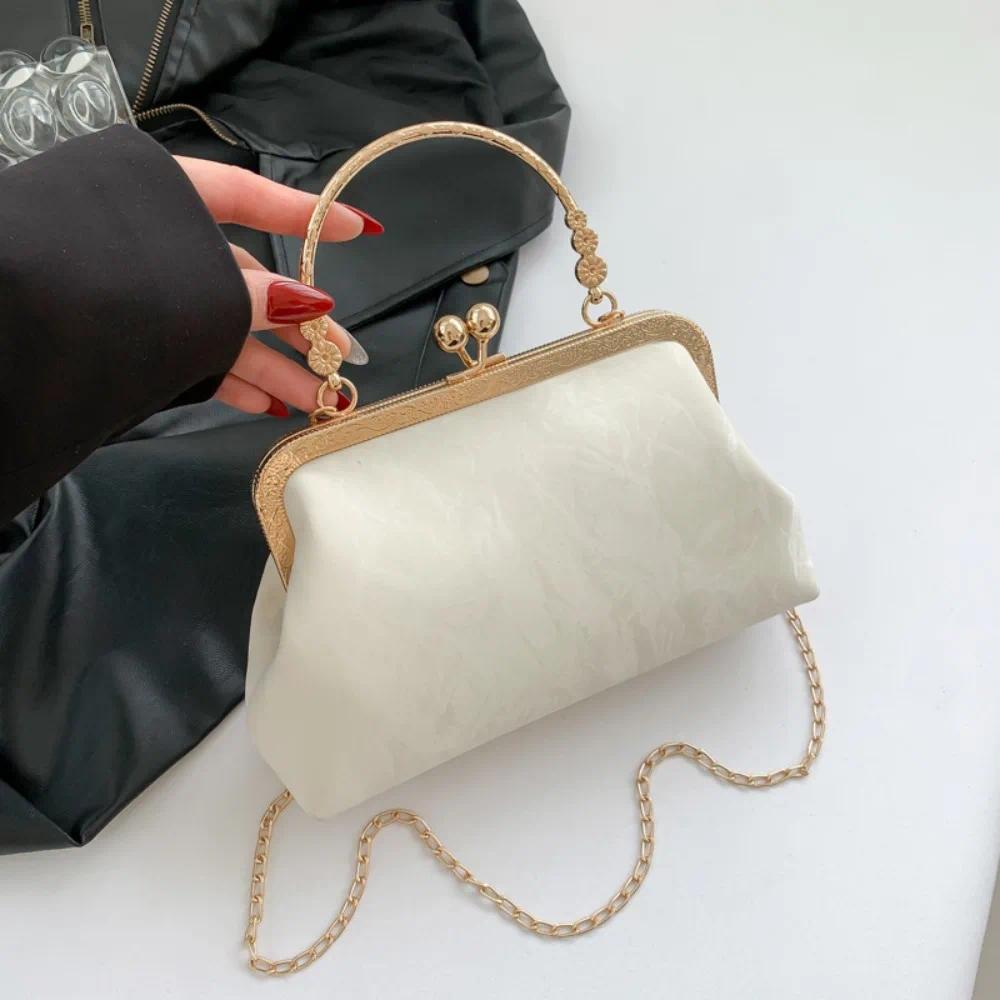 Gold Velvet Evening Bag Clutch Bag Women 2025 French Vintage Luxury Chain Purse Elegant Fashion Purs