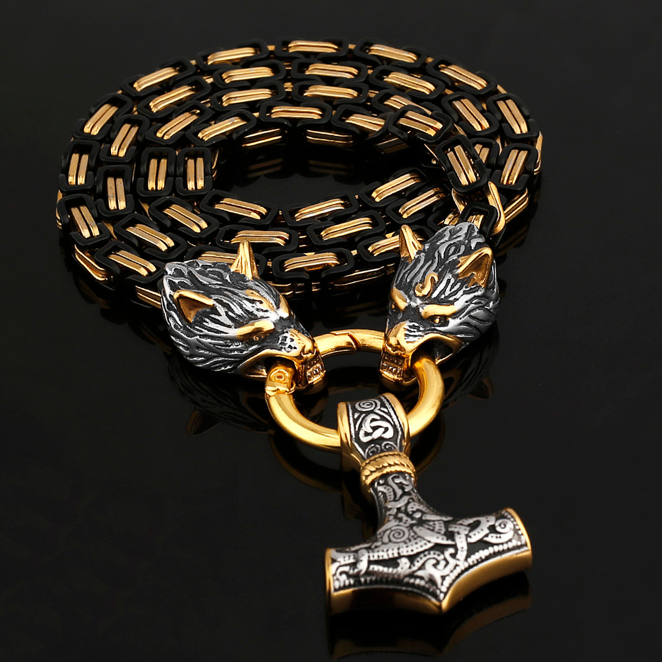 Nordic Golden Wolf Head Men's Necklace Celtic Wolf Head Stainless Steel Scandinavian Pendant Necklac