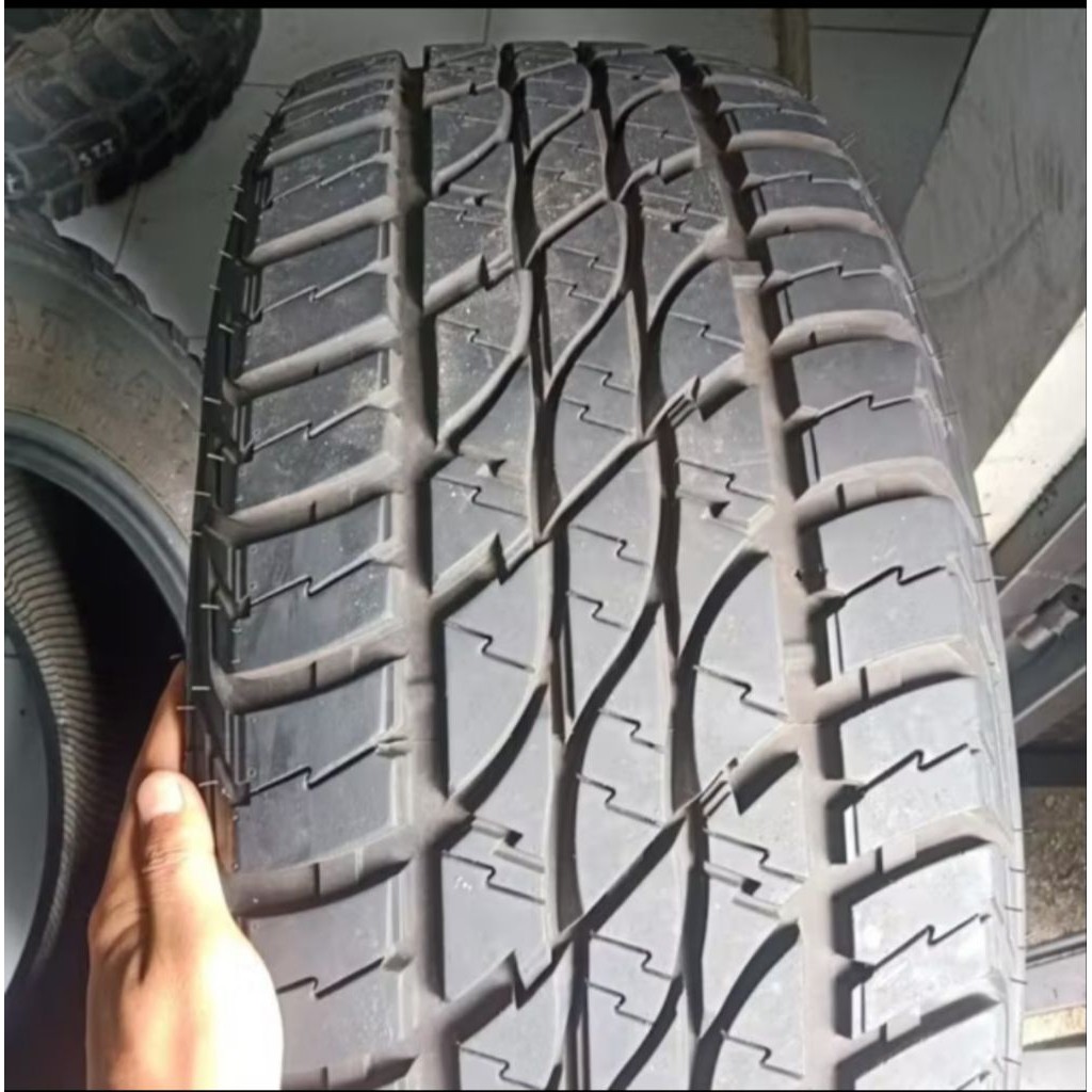 Ban Mobil Copotan Ring 20 Ukuran 285/50 R20 Omikron A/T Second Tubles