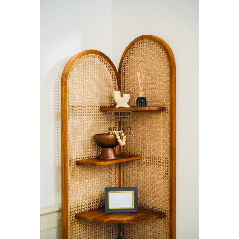 Rak Sudut Rotan Minimalis Kayu Jati