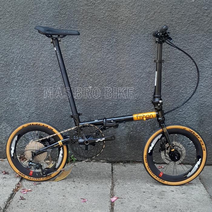 Sepeda lipat fnhon gust 16 inch 349 discbrake spesial edition