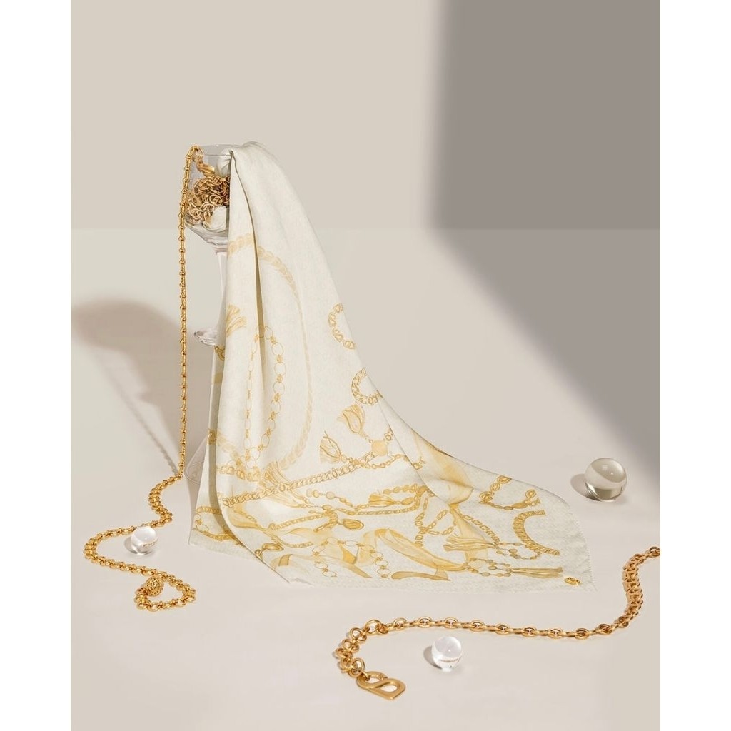 Chain Series lasercut titik3 hijab buttonscraves semi origina/Logo Plat B Logam/bahan Voal nyaman di