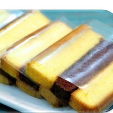 KIRIM BESOK Kue Lapis Surabaya Kue Basah Kue Subuh Kue Tradisional Jajanan Pasar