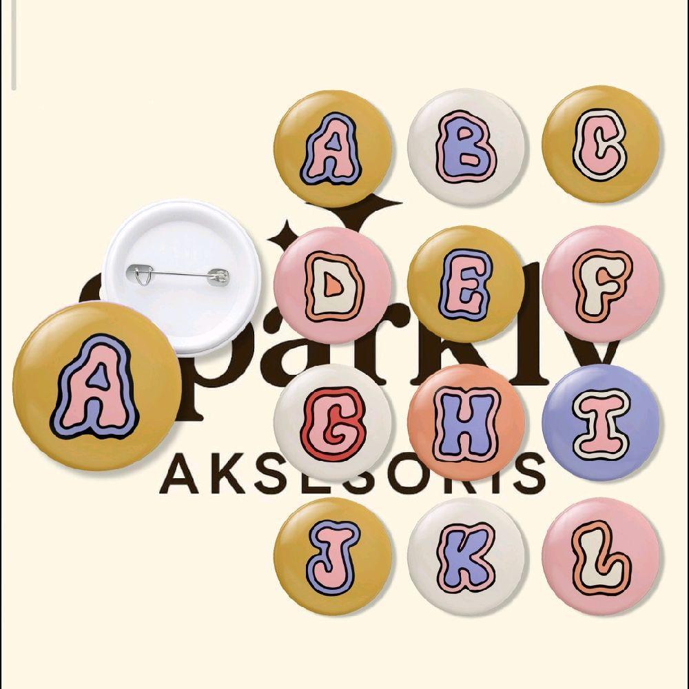 Pin Bros 44mm Alfabet Lucu Pin Bros Kualitas Premium