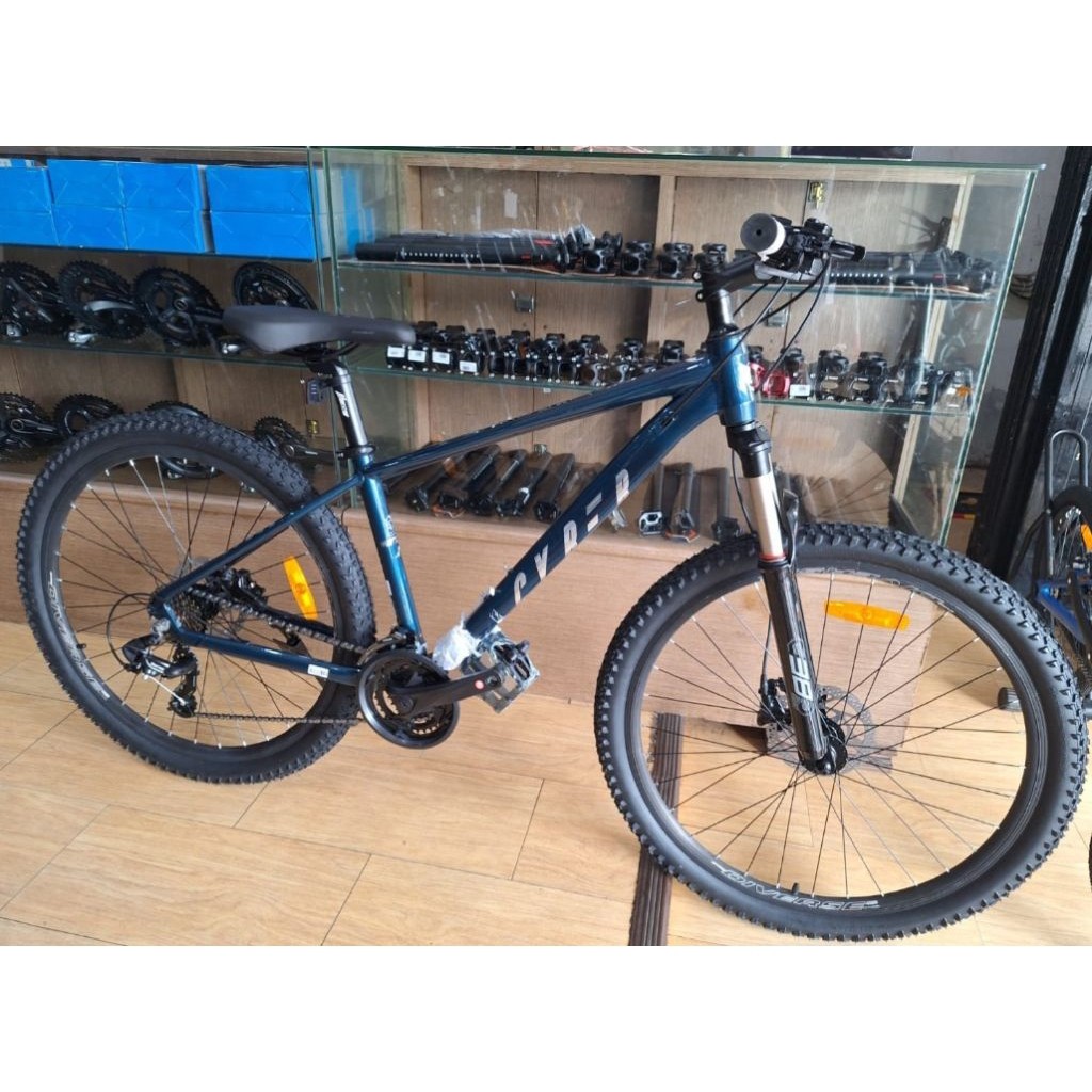 SEPEDA MTB 27,5" ELEMENT CYBER 8 ALLOY HYDRAULIC 24SP