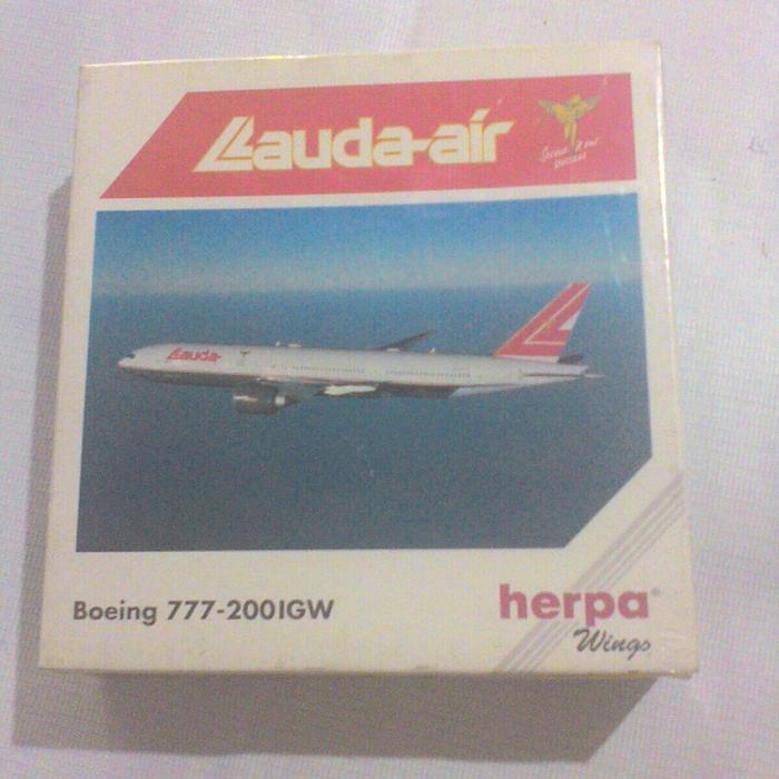 HERPA WING BOEING 777-200IGW LAUDA AIR 1:500