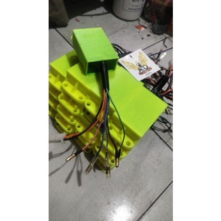 CDI FIZR F1ZR RACING