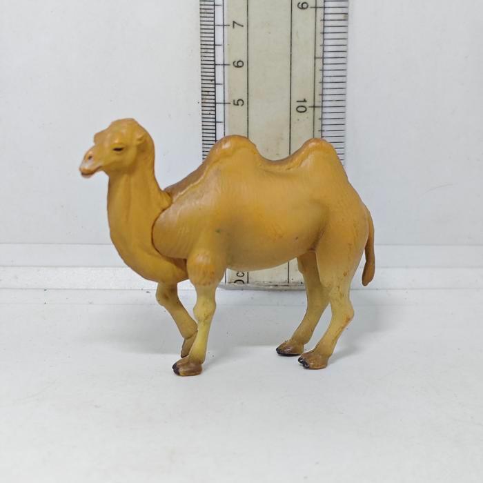 Mini Figure Tomica Ania AS-18 Bactrian Camel Original Loosepack PrideToy