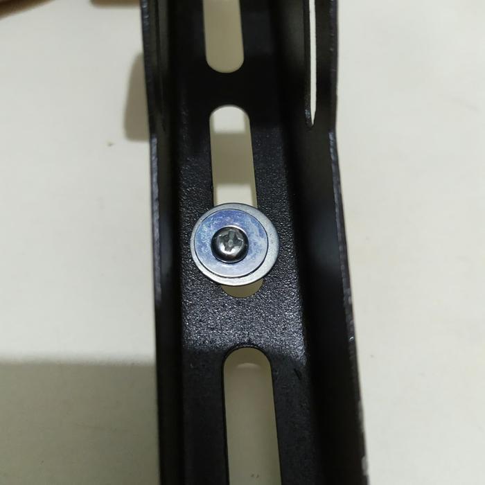 Bracket TV LED 32" Bonus Baut Xiaomi Mi TV 4 32inch